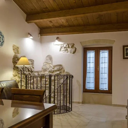 Antica Casa Trecentesca